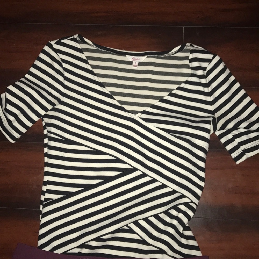 Super cute black and white striped shirt